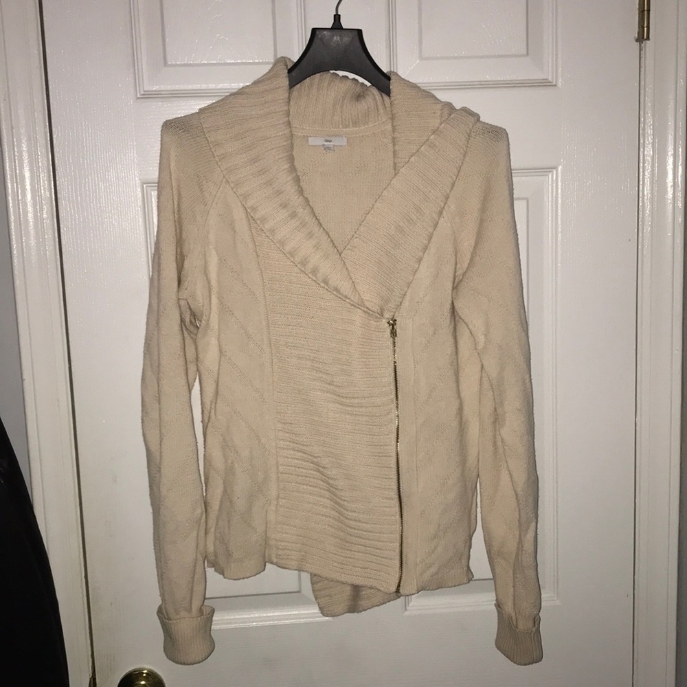 DONATED- Gap Sweater